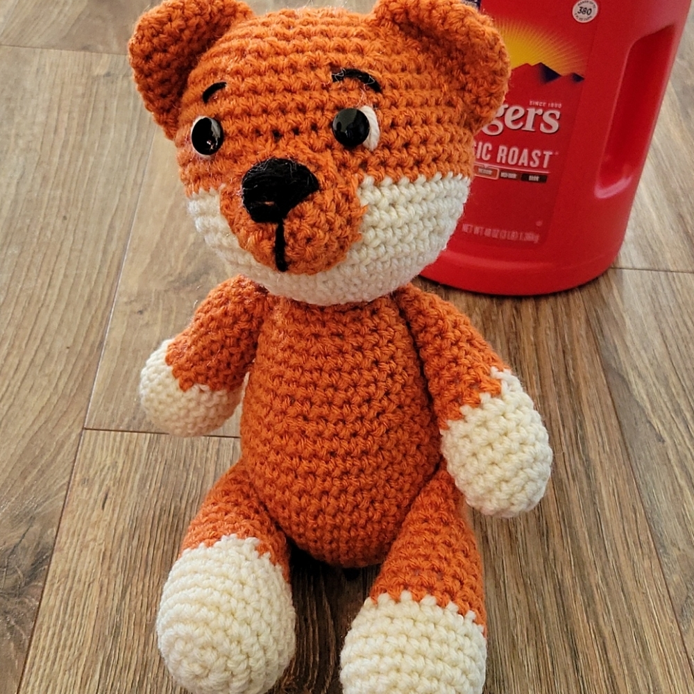 Knitted fox - Picture 3 of 3